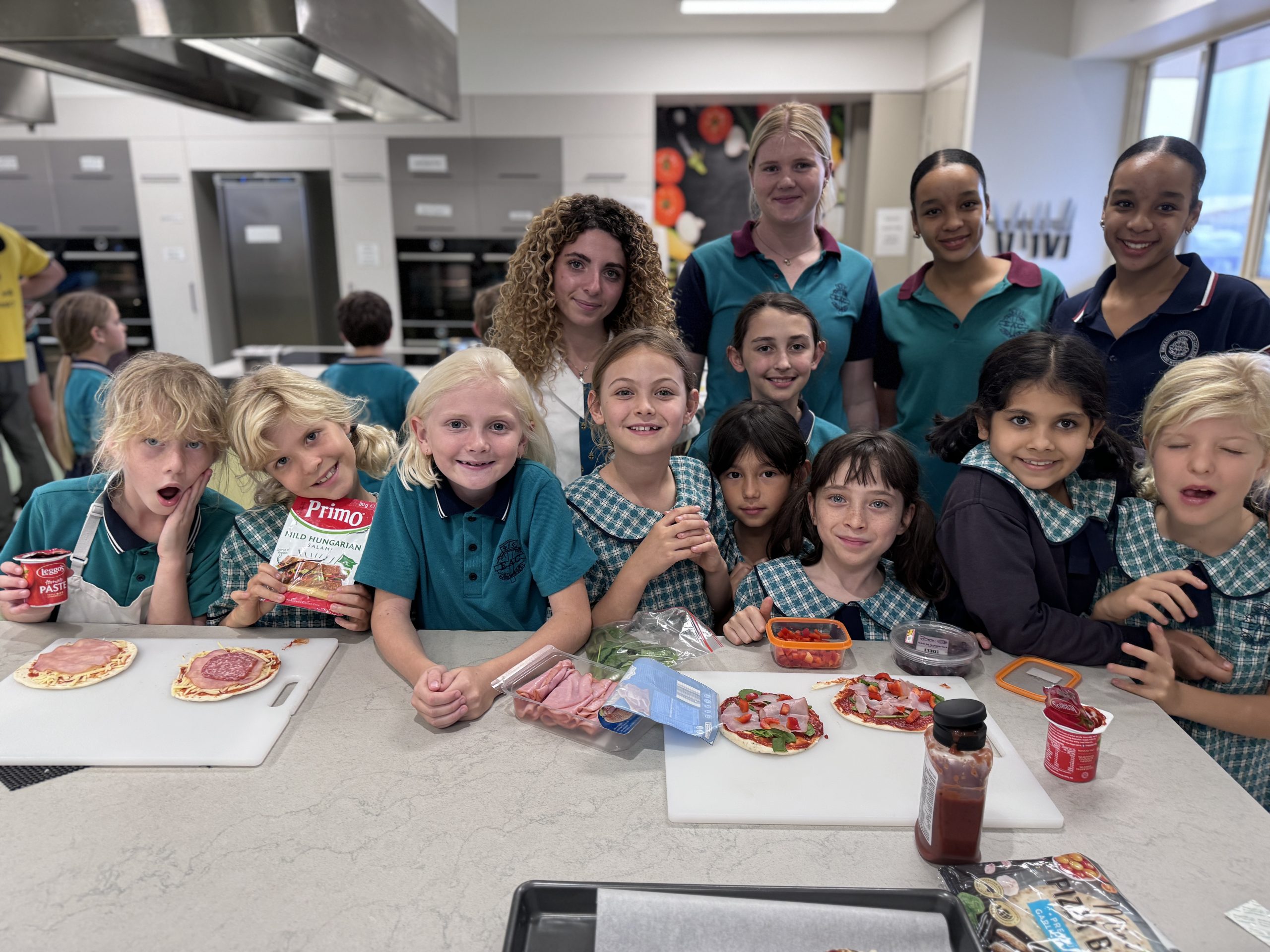 Year 2 Pizza Making with Annacarla